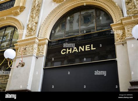 chanel store milan|chanel outlet in italy.